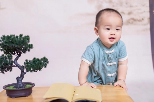 借卵生子机构宝宝多大可以吃辅食